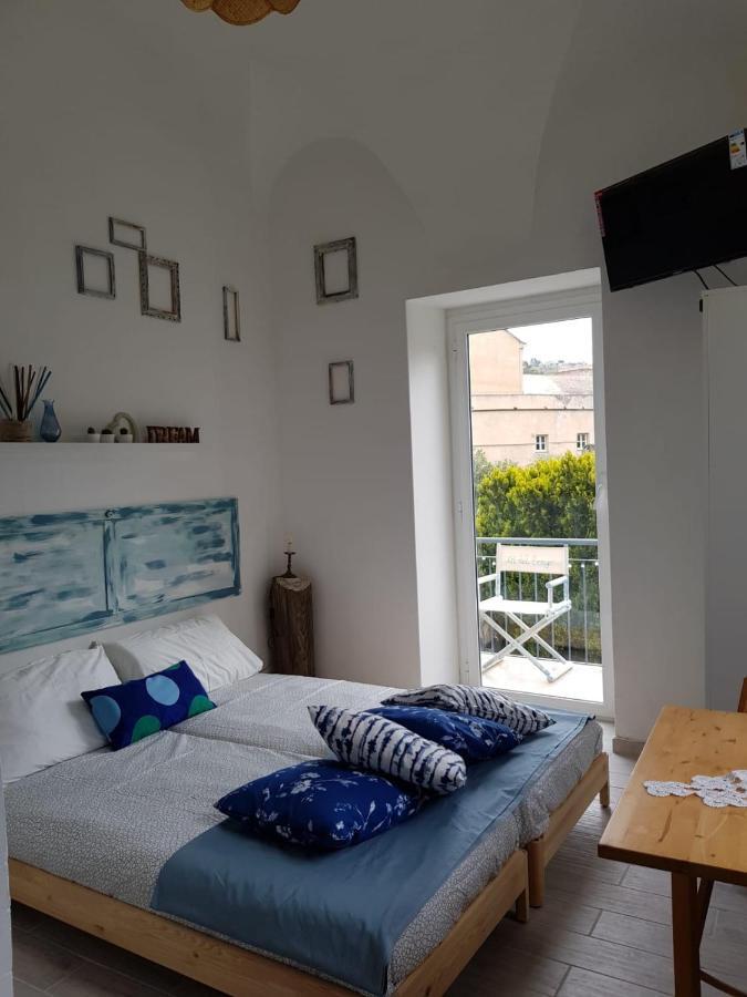 Ferienwohnung Mini Ca Del Borgo Finale Ligure Exterior foto